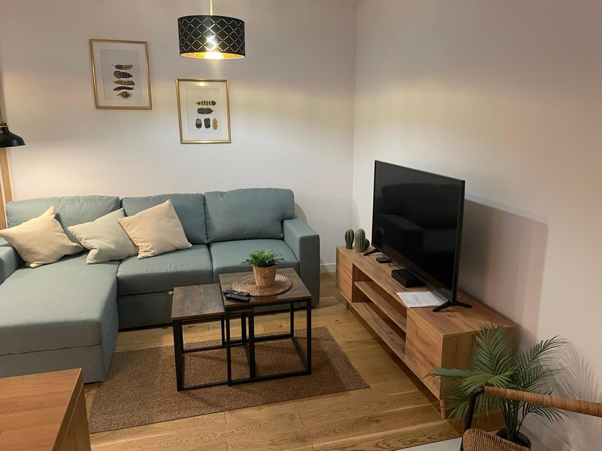 Apartment Pm Korfantego 8 *